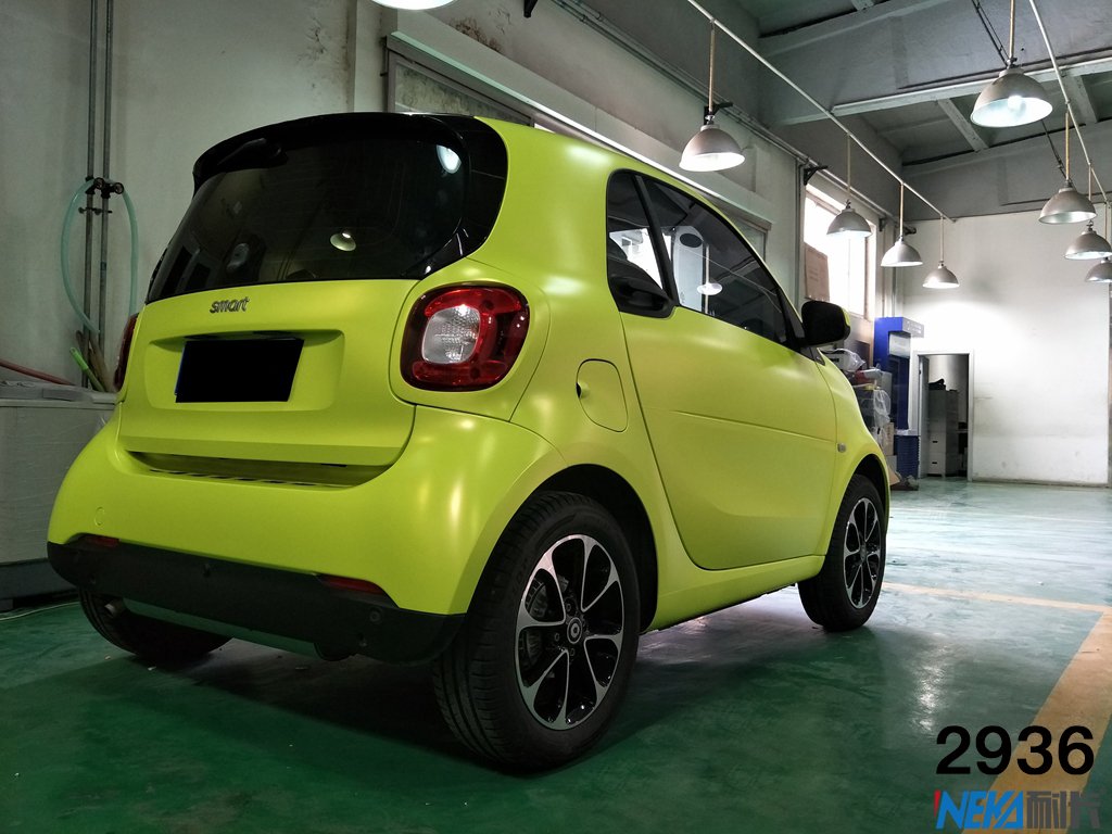 Smart电光嫩芽绿车身改色贴膜