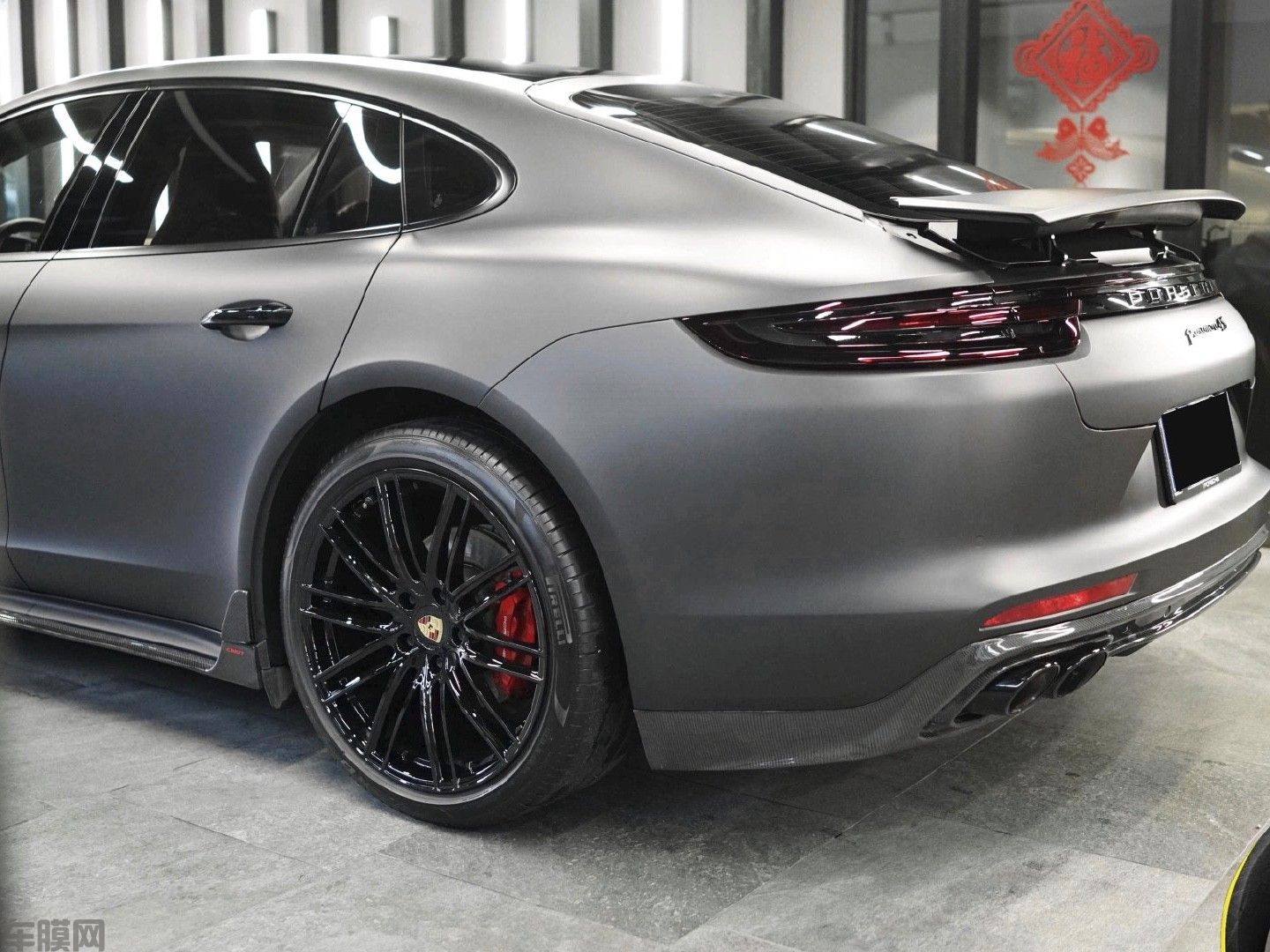 Panamera 超哑黑贴膜改色效果图