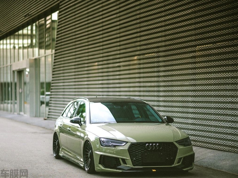 卡其绿奥迪A4 Avant (B9)贴膜改色效果图