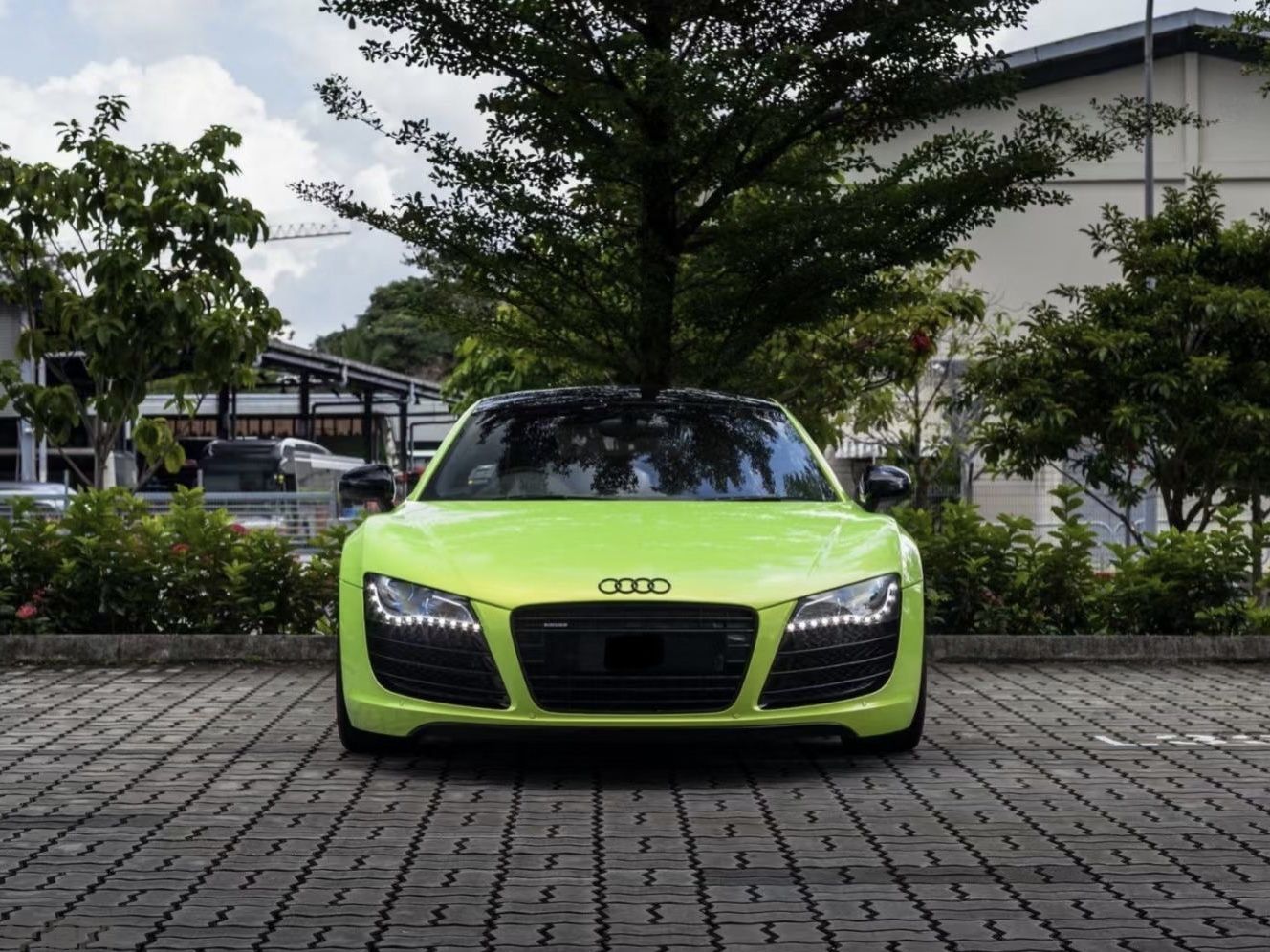 奥迪 R8 珊瑚荧光黄改色膜 效果图