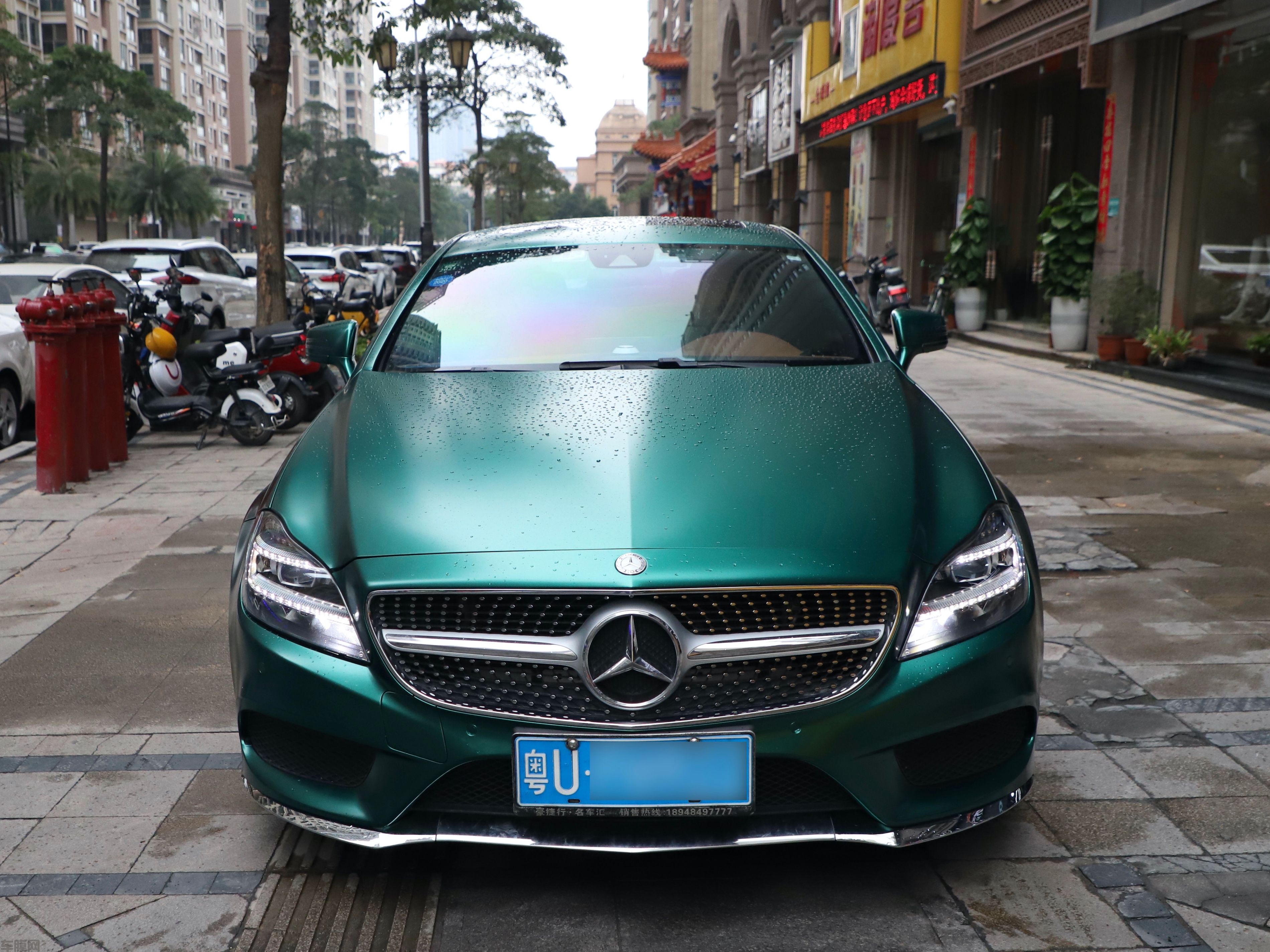 奔驰 CLS 320 电光祖母绿改色膜 效果图