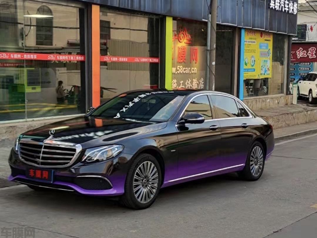 奔驰E300L 黑紫渐变改色膜 效果图