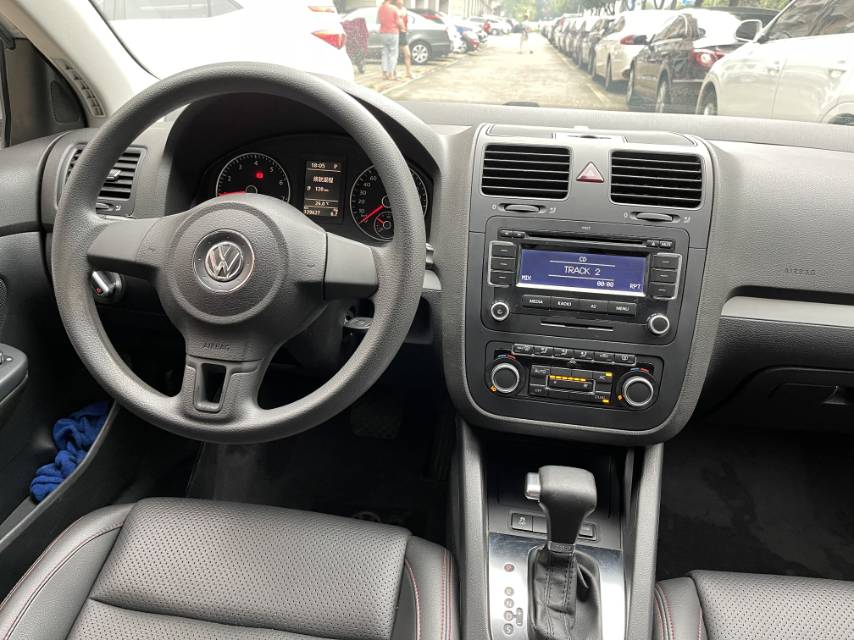 大众速腾2012款 1.4TSI 自动旗舰版