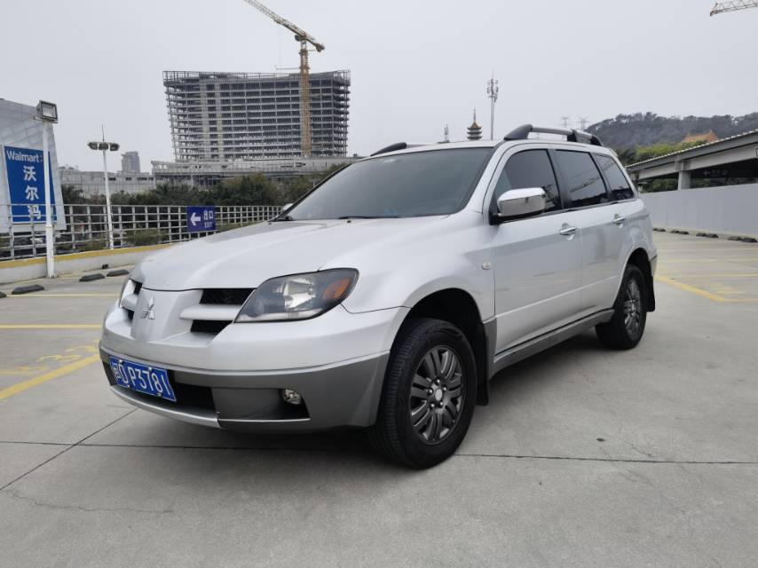 三菱欧蓝德经典2004款 欧蓝德 2.4
