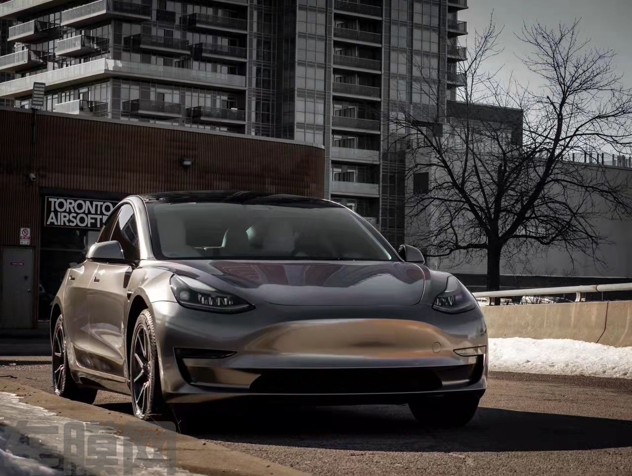 特斯拉Model3 液态金属银改色膜 效果图