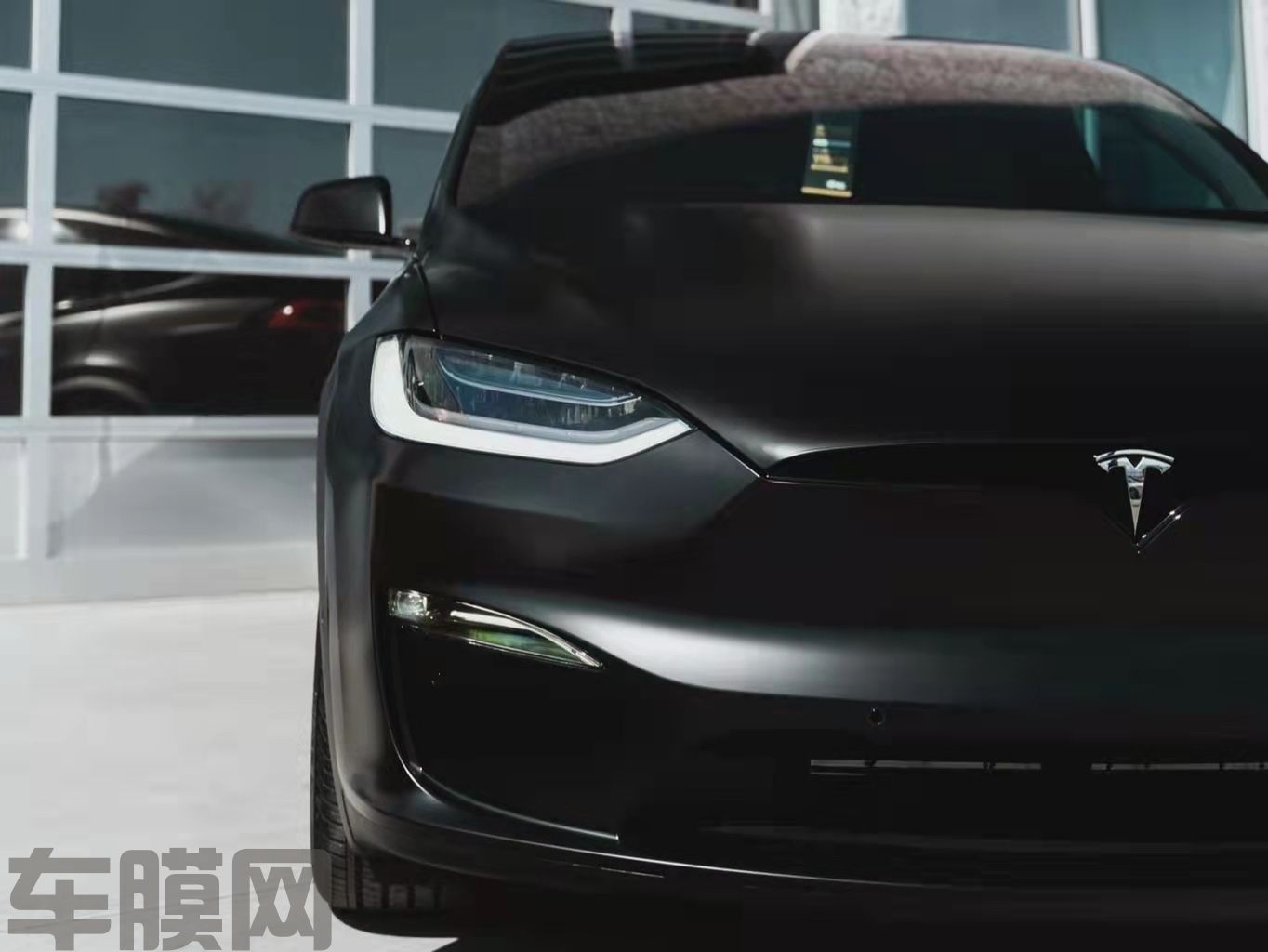特斯拉Model X 哑光黑改色膜 效果图