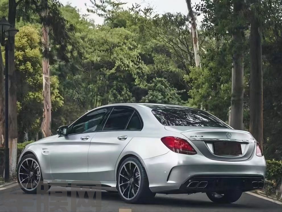 奔驰AMG C63 电光金属钛银改色膜 效果图
