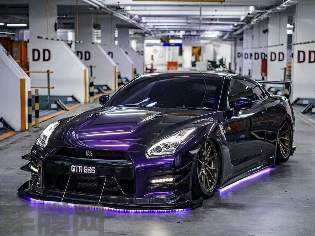 日产GT-R 金属午夜紫改色膜 效果图
