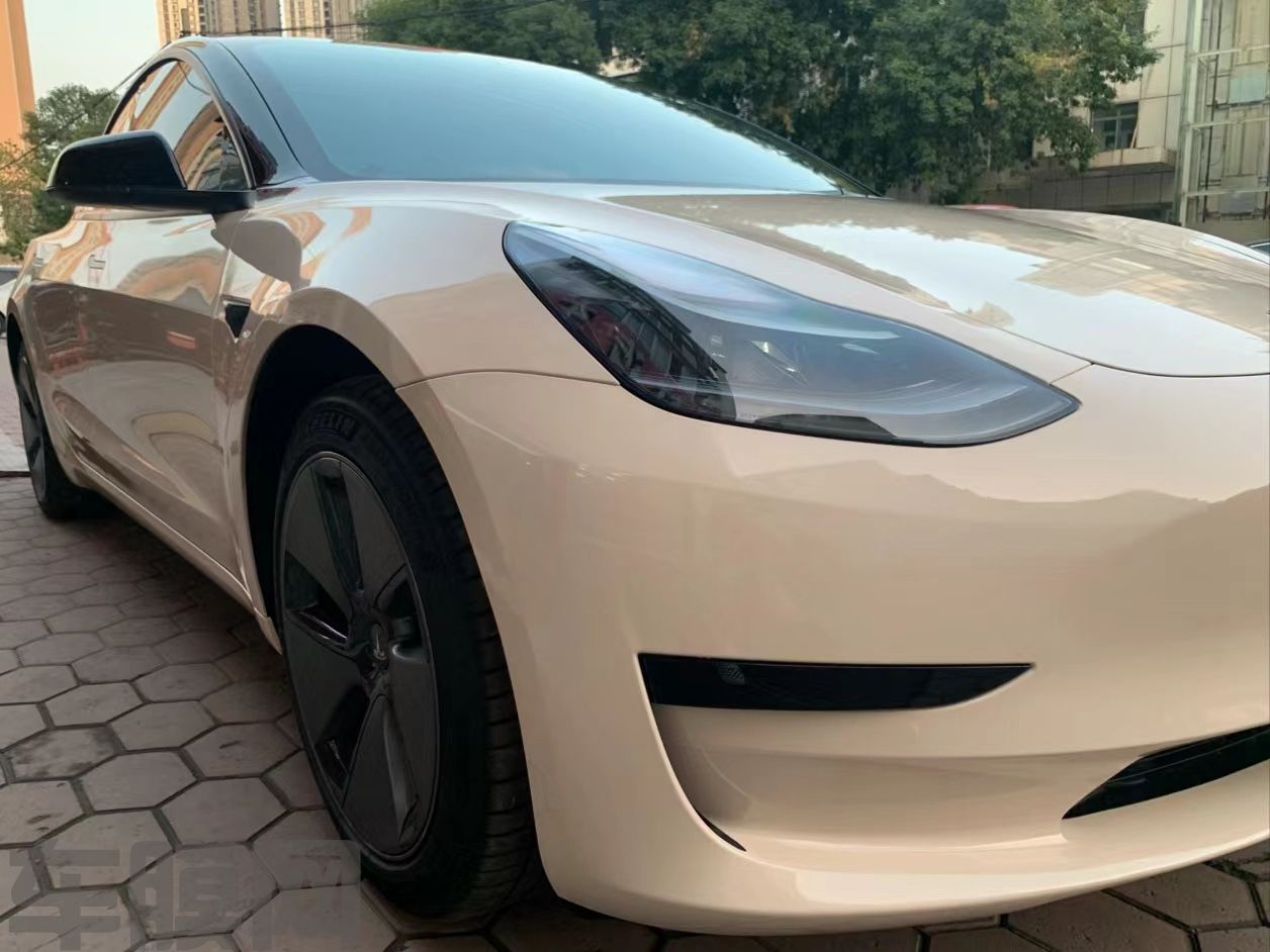 特斯拉Model3 撒哈拉黄改色膜 效果图
