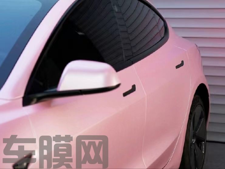特斯拉Model3 电光樱花粉改色膜 效果图