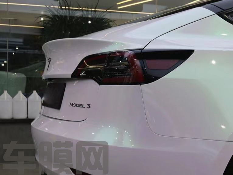 特斯拉Model3 曙光白改色膜 效果图