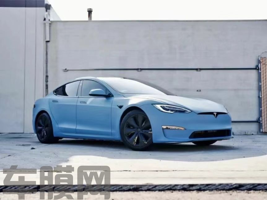 特斯拉ModelS 消光瓷器蓝改色膜 效果图