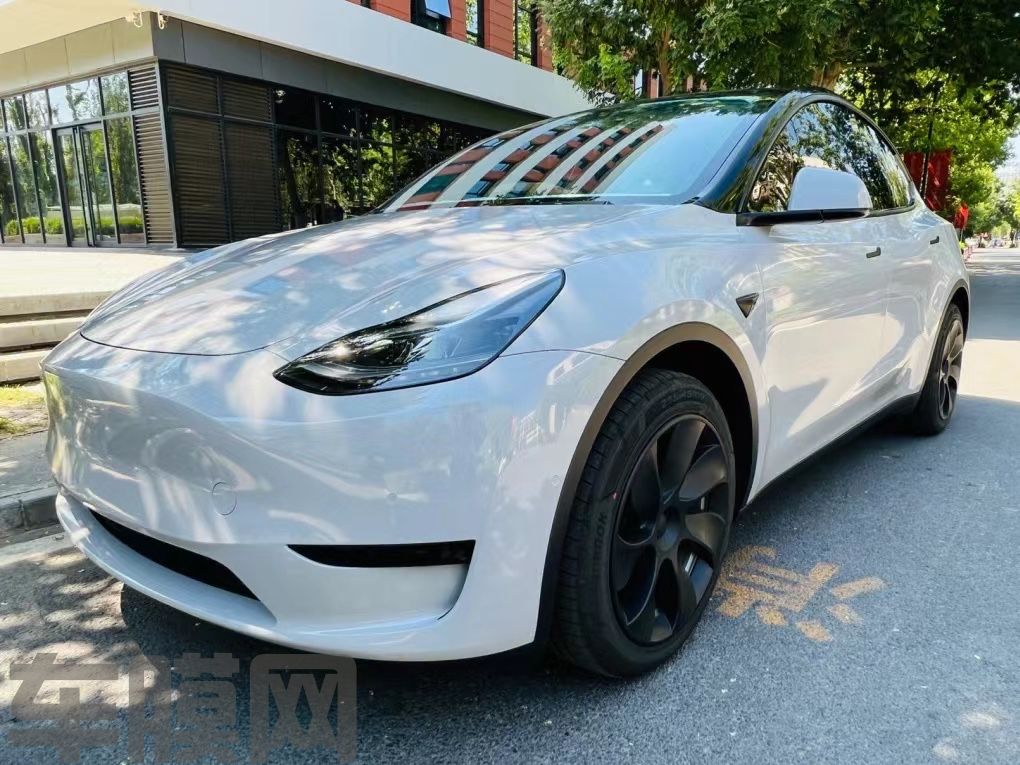特斯拉Model Y 高亮纳多灰改色膜 效果图