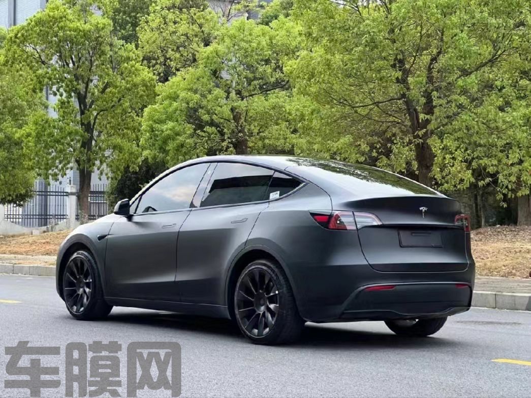 特斯拉Model Y 磨砂黑改色膜 效果图