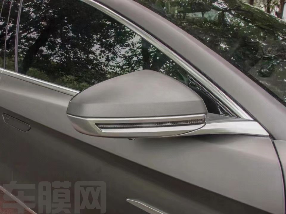 比亚迪汉 AMG山灰改色膜 效果图