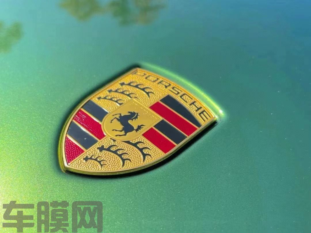 保时捷Panamera 索诺玛绿改色膜 效果图