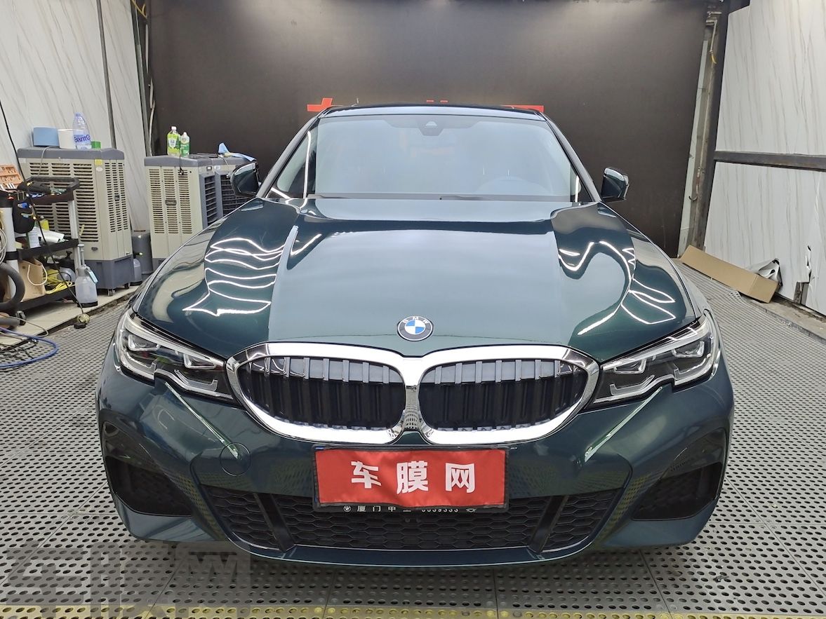 宝马325Li 圣雷莫绿改色膜 效果图