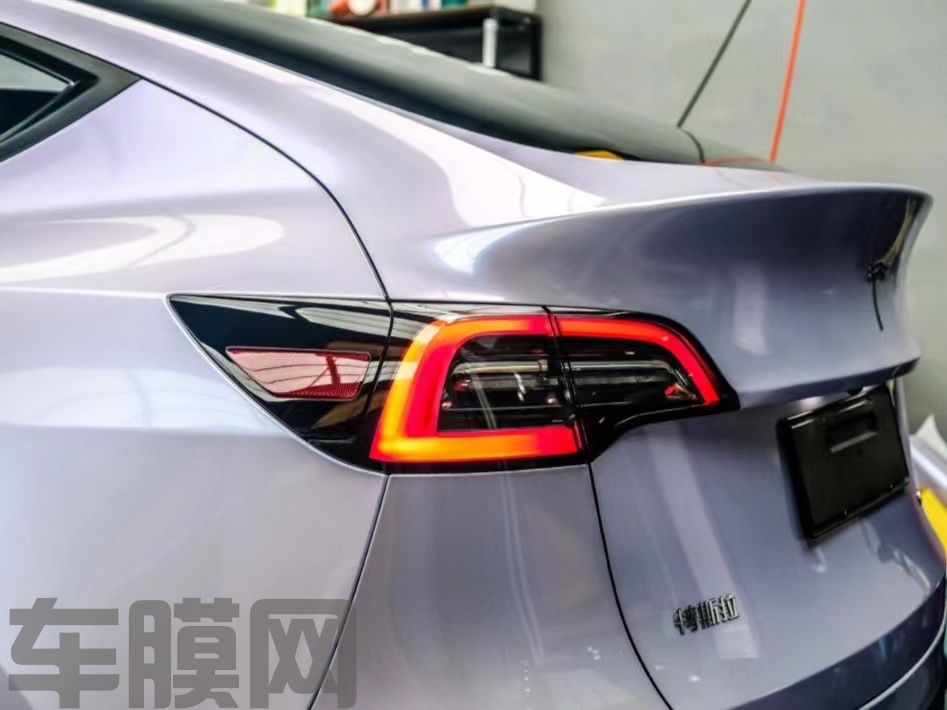 特斯拉Model Y 银幻紫改色膜 效果图