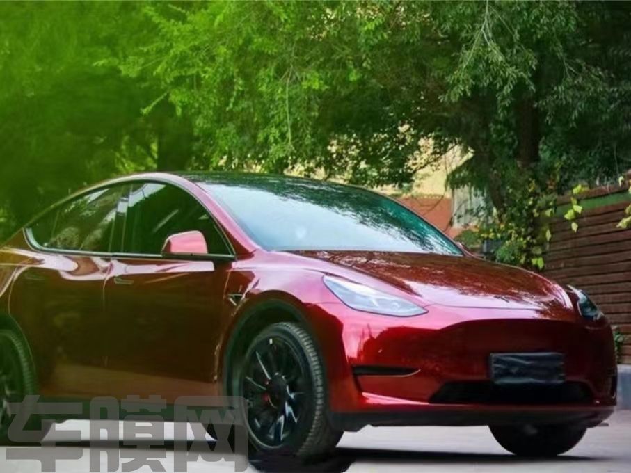 特斯拉Model Y 液态金属龙血红改色膜 效果图