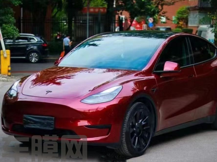 特斯拉Model Y 液态金属龙血红改色膜 效果图