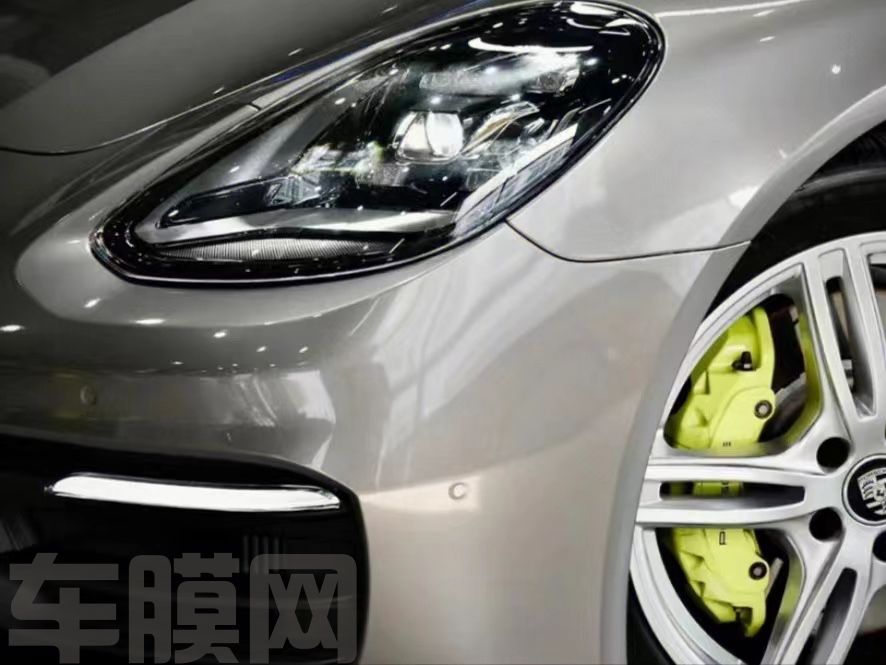 保时捷Panamera 液态金属银改色膜 效果图
