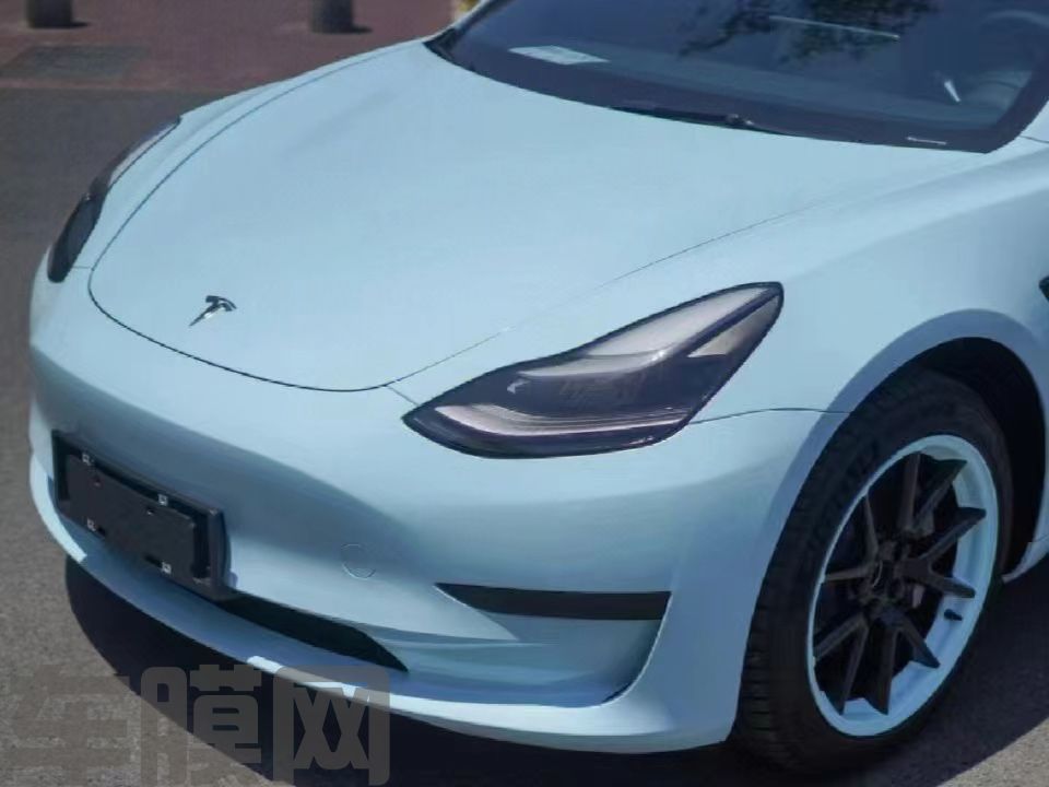 特斯拉Model 3 冰川蓝改色膜 效果图