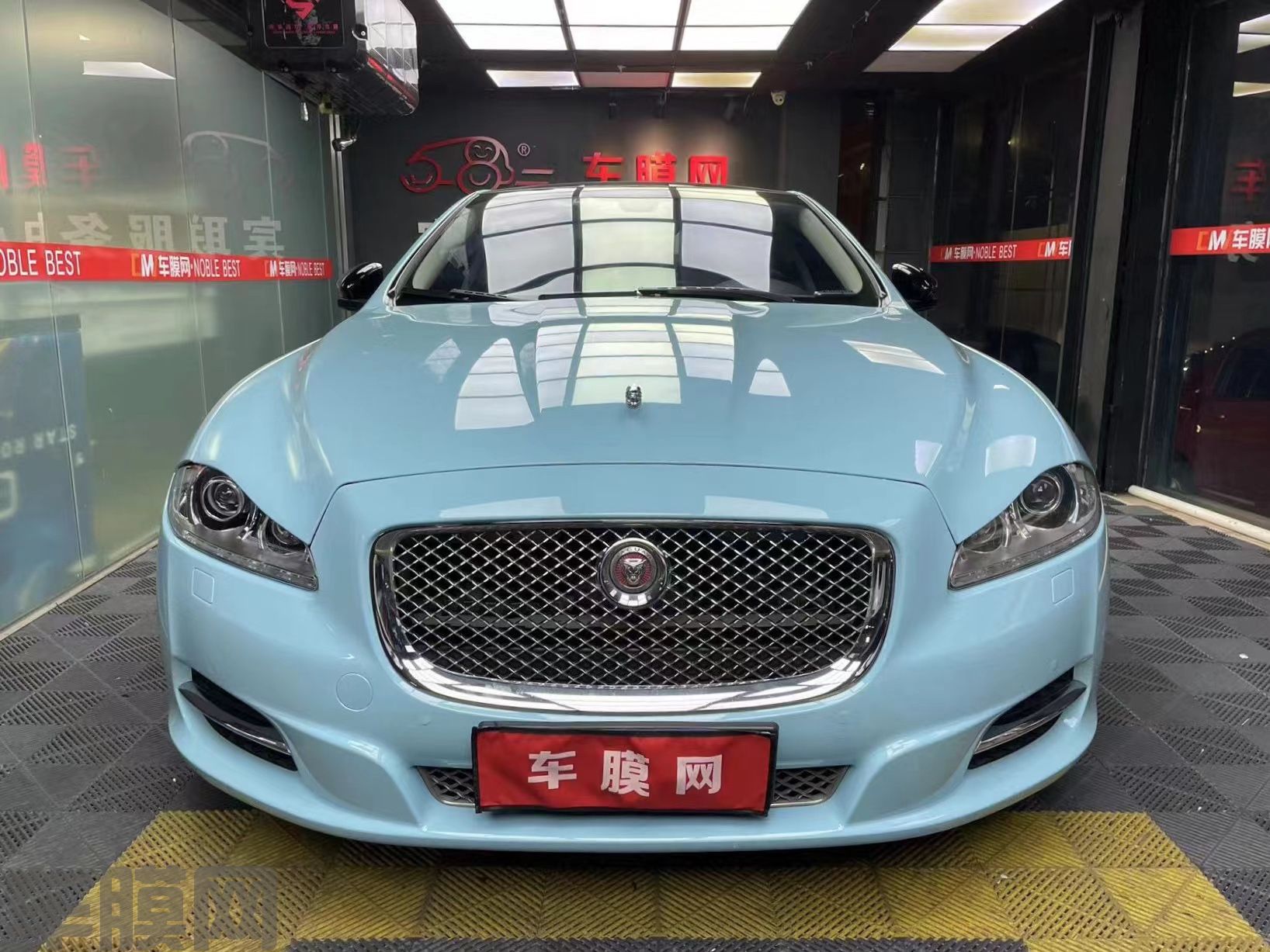 捷豹XJL PET海风蓝改色膜 效果图