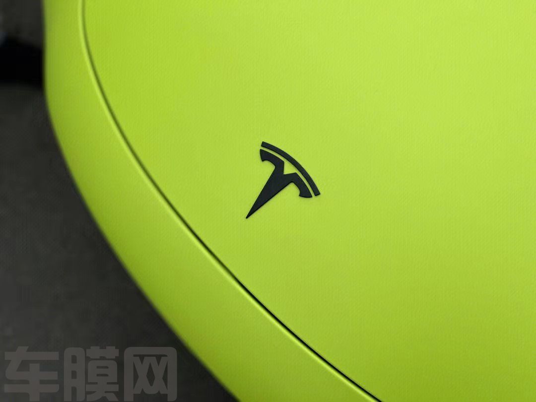 特斯拉Model 3 消光荧光黄改色膜 效果图