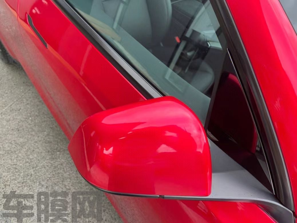 特斯拉Model Y 魂动红改色膜 效果图