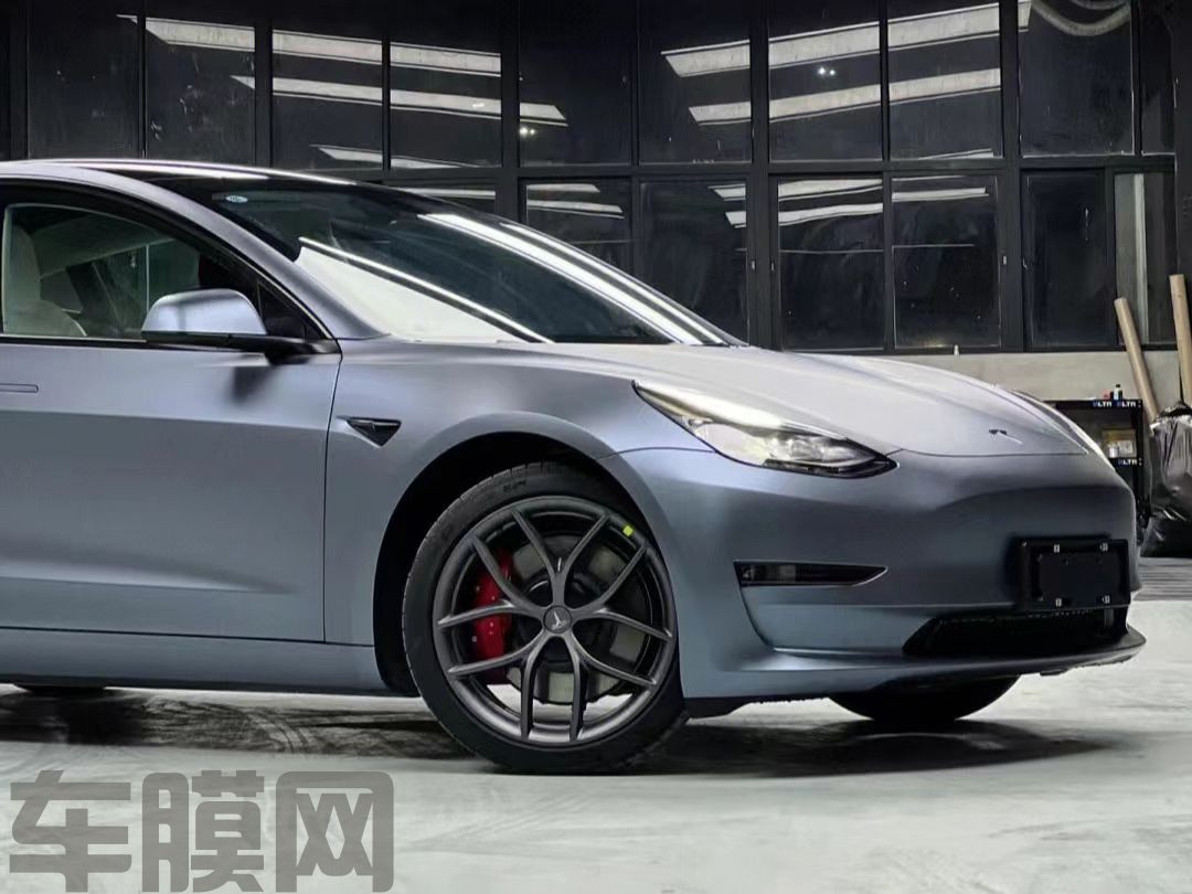 特斯拉Model 3 超哑灰蓝改色膜 效果图