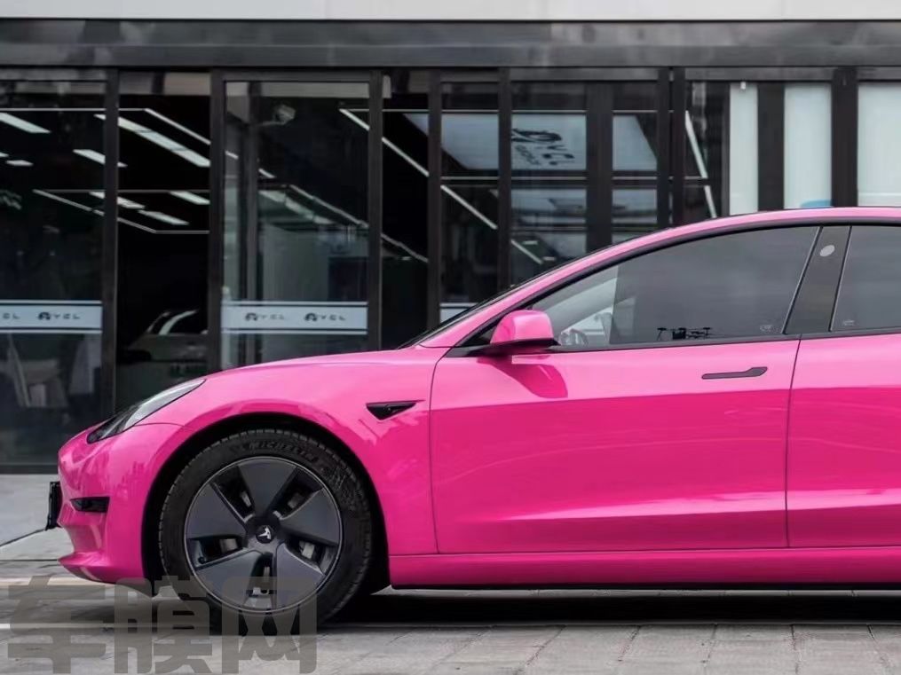 特斯拉Model Y 甜菜根紫改色膜 效果图