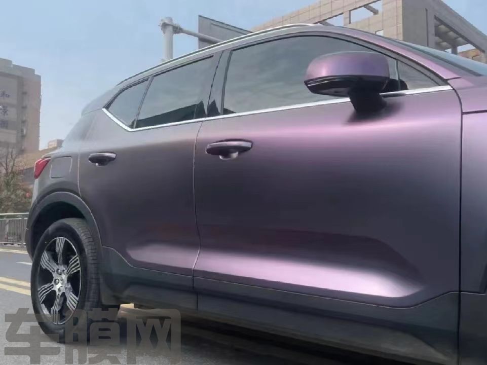 沃尔沃XC60 卡普里灰紫改色膜 效果图
