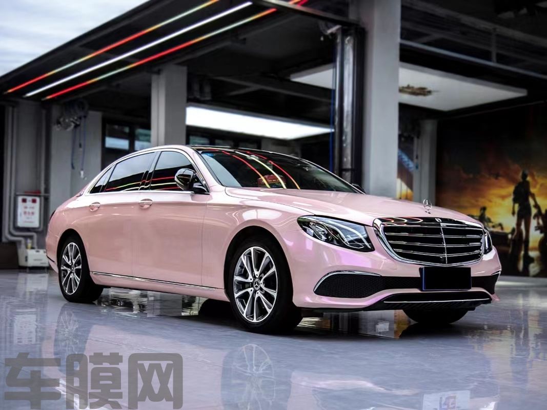 奔驰E300L 梦幻胭脂粉改色膜 效果图