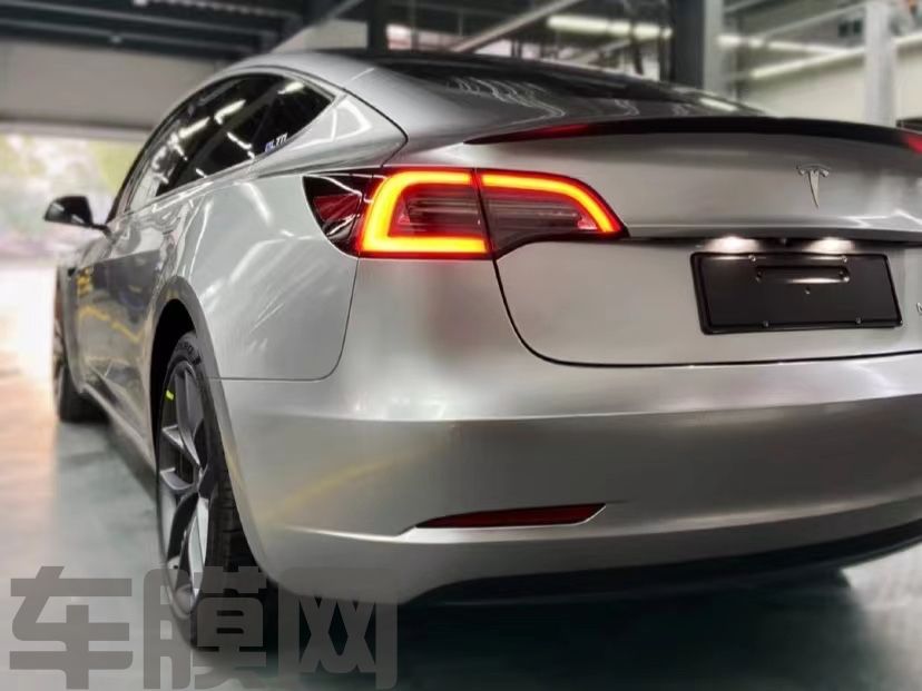 特斯拉Model 3 GT银改色膜 效果图