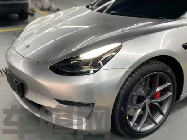 特斯拉Model 3 GT银改色膜 效果图