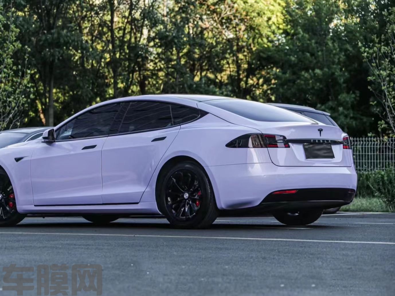 特斯拉Model S 星黛紫改色膜 效果图