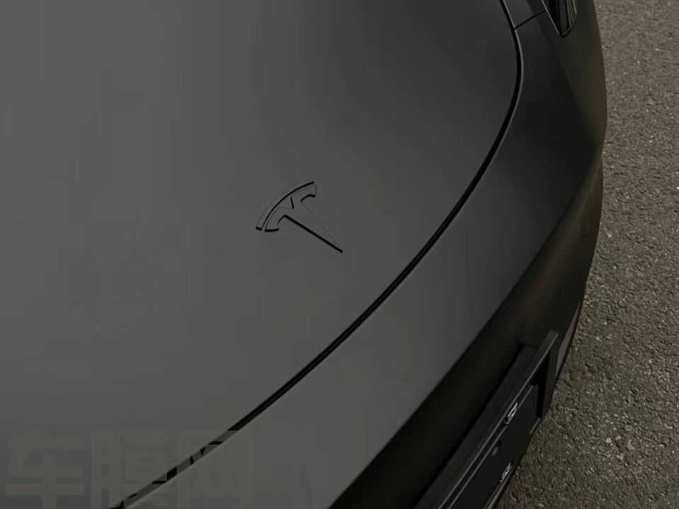 特斯拉Model Y 超哑黑改色膜 效果图