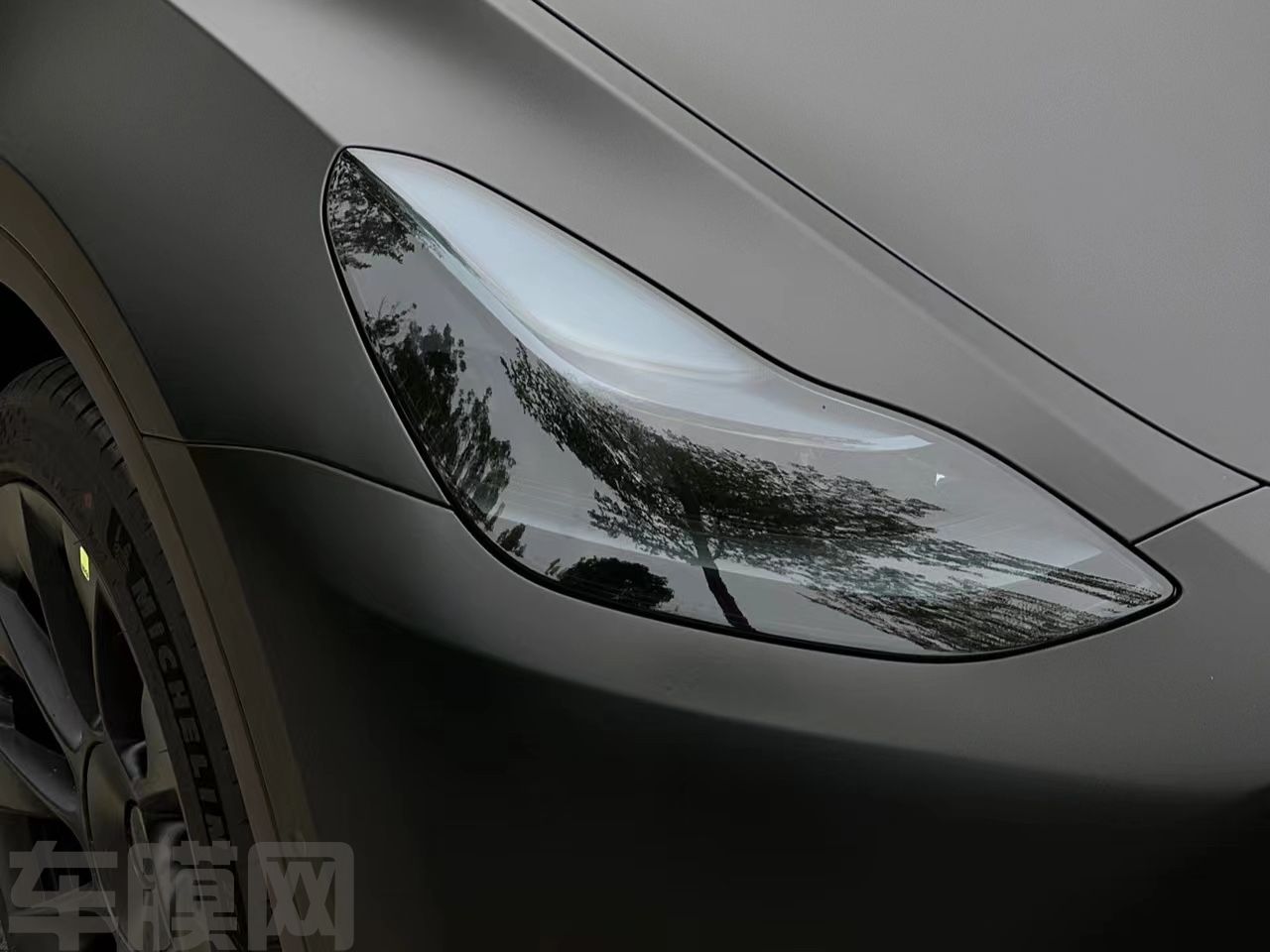 特斯拉Model Y 超哑黑改色膜 效果图
