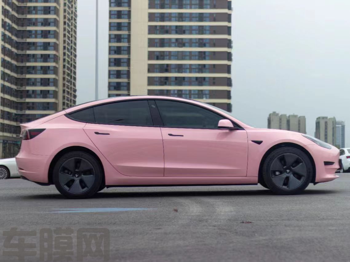 特斯拉Model 3 樱花粉改色膜 效果图