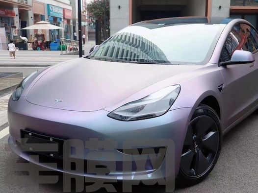 特斯拉Model 3 卡普里灰紫改色膜 效果图