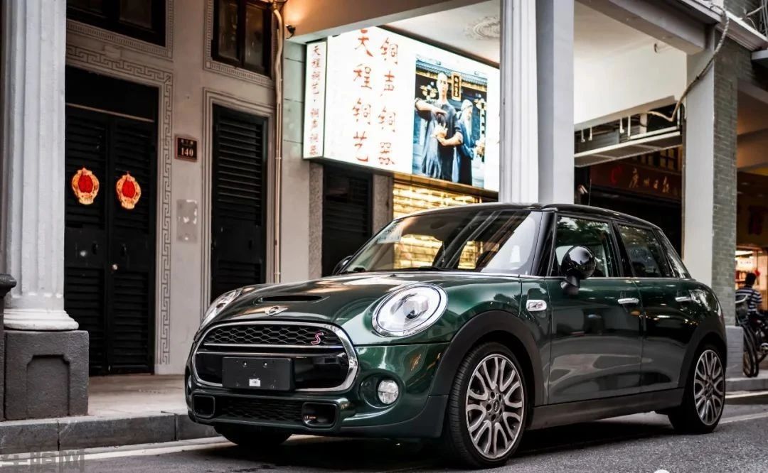 汽车改装 | 麻雀虽小，五脏俱全，五门Mini Cooper S！(图2)