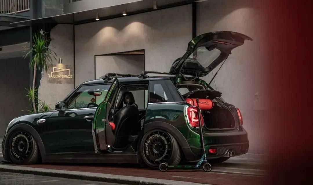 汽车改装 | 麻雀虽小，五脏俱全，五门Mini Cooper S！(图4)
