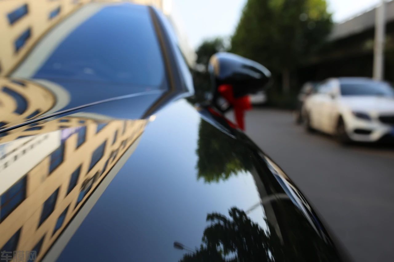 汽车改装｜保时捷Panamera4装贴NOBLE隐形车衣案例！(图11)